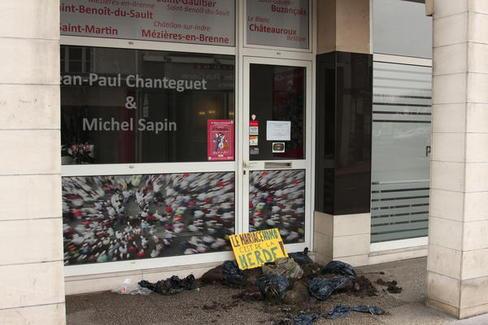 Châteauroux. La permanence PS de Jean-Paul Chanteguet vandalisée 