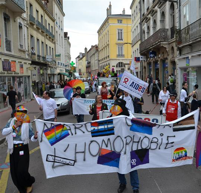 Chalon le 17 mai : marche contre l'homophobie !