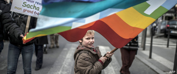 Homophobie à l'école : la feuille de route pour Vincent Peillon