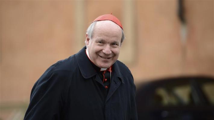 Synode : Le cardinal autrichien Schönborn dit son estime pour un couple homosexuel catholique de sa connaissance
