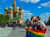 Russie : Bon baiser gay depuis la place Rouge <3