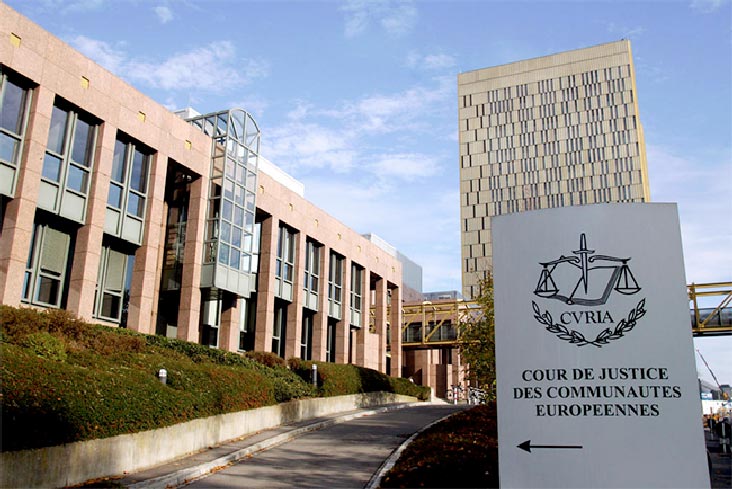 Demandeurs d’asile homosexuels : la Cour de justice de l’UE rejette les tests médicaux !