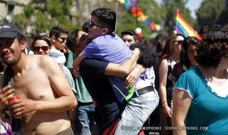 Le parlement chilien approuve l'union civile pour les couples homosexuels
