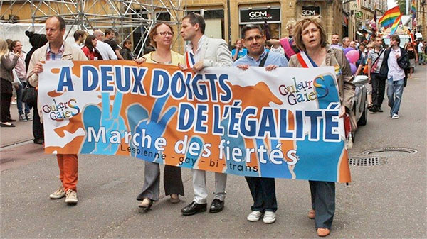 Le maire de Metz, Dominique Gros, retire son soutien à l’organisation de la marche des fiertés