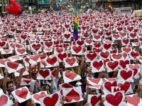Sondage : 51% des Italiens favorable à un statut légal pour les couples homosexuels