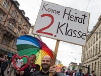 "Pas de Mariage de 2ème Classe" : Le débat sur l'égalité des droits gagne l’Allemagne