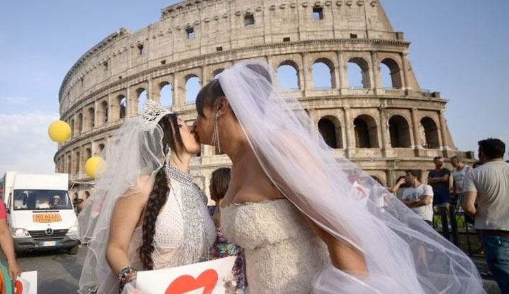Jurisprudence: Bientôt une union civile pour les couples de même sexe dans toute l’Europe?