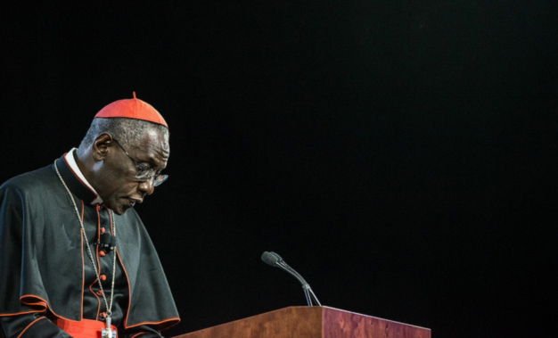 Vatican : Pour le cardinal Sarah, l’homosexualité est comparable au nazisme