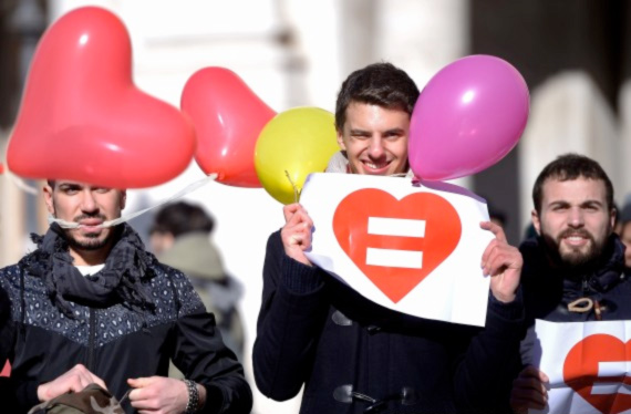 La grande majorité des Italiens favorable à la reconnaissance des couples homosexuels