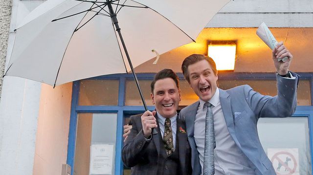 Irlande : Richard Dowling et Cormac Gollogly sont le premier couple homosexuel à s'être mariés