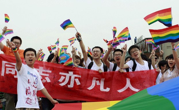 Une première en Chine : Un homosexuel saisit la justice pour se voir reconnaître le droit au mariage