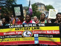 En Ouganda, la propagande homophobe accroit les risques sanitaires et psychologiques chez les jeunes adultes