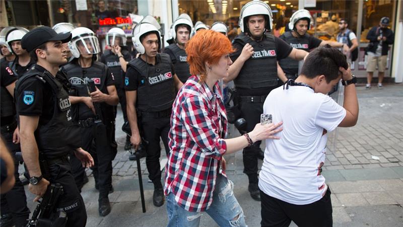 Turquie : Istanbul interdit la Gay Pride afin de « préserver la sécurité et l'ordre public » (VIDEO)