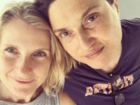 « Coming out » : L'émouvante déclaration d'amour d'Elizabeth Gilbert à « sa compagne et meilleure amie »