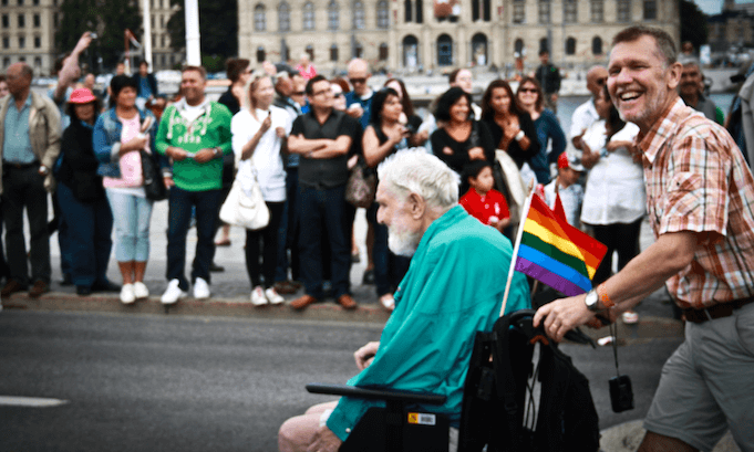 Allemagne : 30 millions d’euros pour réhabiliter et indemniser les homosexuels condamnés après-guerre