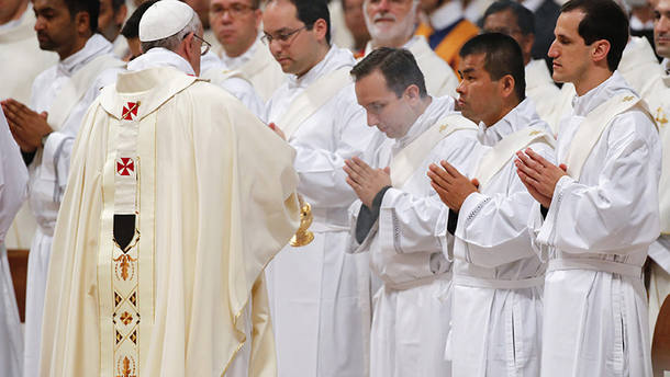 Vatican : l'accès au sacerdoce, formellement interdit aux homosexuels ou « ceux soutenant la culture gay »