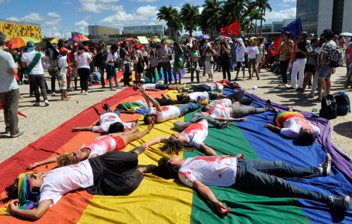 Un nouvel adolescent homosexuel exécuté au Brésil et toujours « aucun suspect identifié »