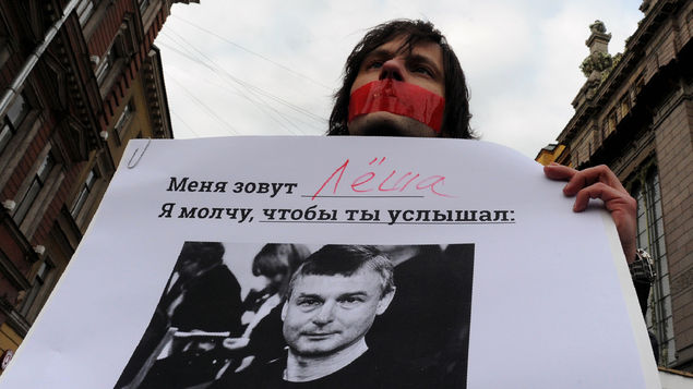 Russie : 8 ans et demi de camp « à régime sévère » pour le meurtrier de Dmitri Tsilikine, journaliste homosexuel (VIDEOS)
