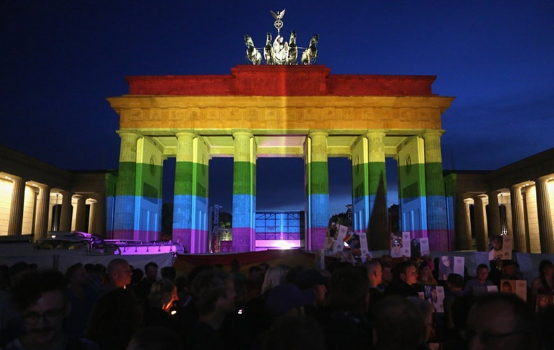 Allemagne : Tensions autour autour de la légalisation du mariage pour tous, alors que le Bundestag s’apprête à voter