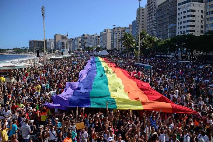 Pride de Rio : « une journée de résistance contre la LGBTphobie, le fondamentalisme et toutes les formes d’oppression »