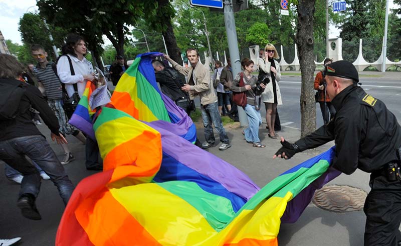 Less Equal : Hostilité croissante à l'égard des LGBTI dans quatre anciennes républiques soviétiques