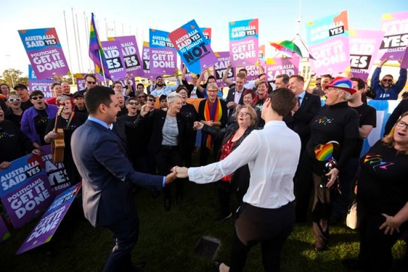 L'Australie devient le 27e pays à légaliser le mariage pour tous, voté « à une très large majorité »