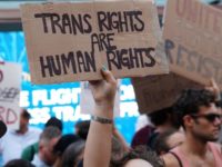 Transgenres dans l'armée : Trump renonce à imposer son interdiction totale mais en limite largement l'accès