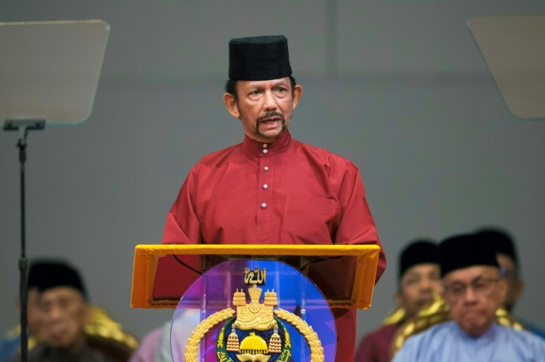 Retrait de la Légion d’honneur du sultan de Brunei