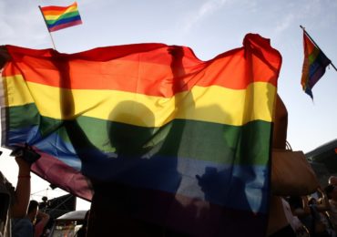 Des centaines de leaders religieux appellent à bannir les « thérapies de conversion » et lois criminalisant les LGBT+