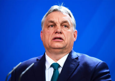 La Hongrie d'Orban brave l'UE en interdisant la « promotion » de l'homosexualité