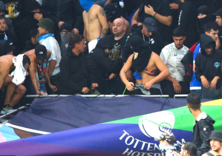 Football : Une banderole arc-en-ciel arrachée par des supporteurs marseillais à Tottenham