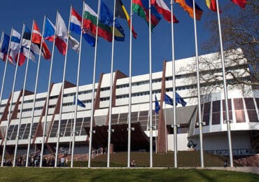 Le Conseil de l’Europe exhorte les Etats membres à mettre fin aux « thérapies de conversion », toujours répandues
